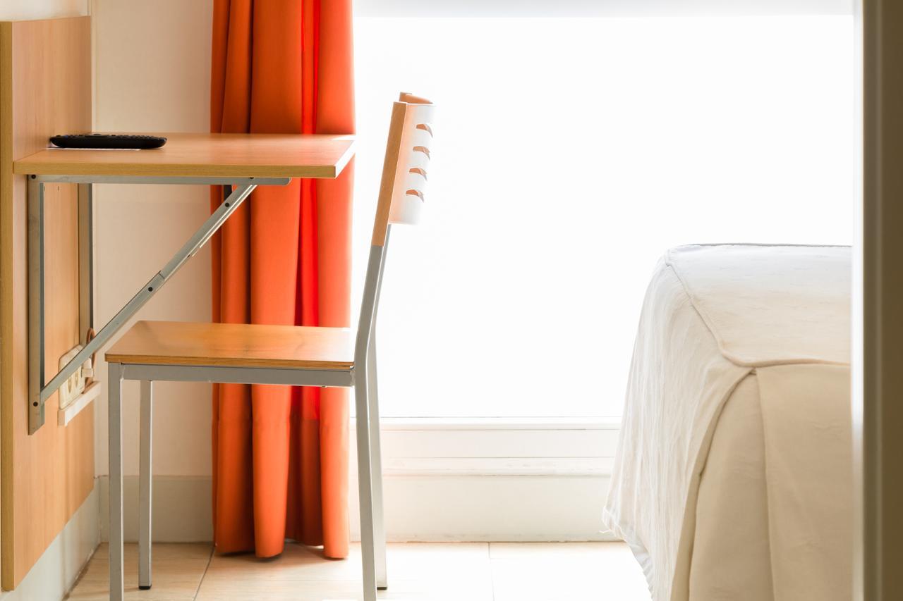 Ekia Pentsioa Hotel Zarautz Buitenkant foto