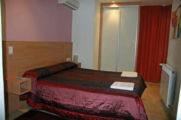Ekia Pentsioa Hotel Zarautz Buitenkant foto